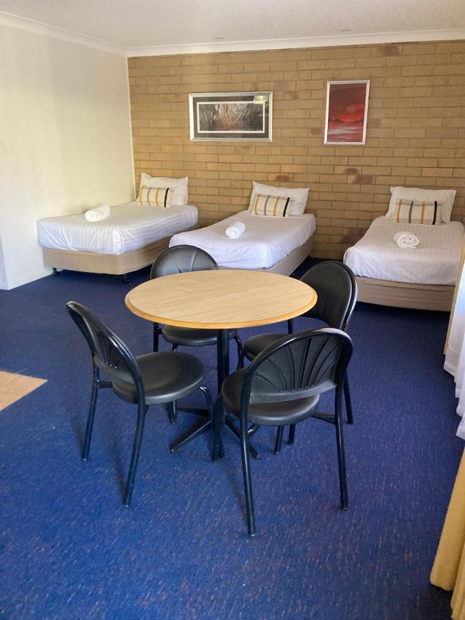 Cotswold Motor Inn Toowoomba Exterior foto